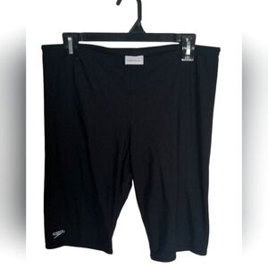 Speedo Women's Shorts Size 38 Black